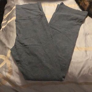 Women’s yoga pants